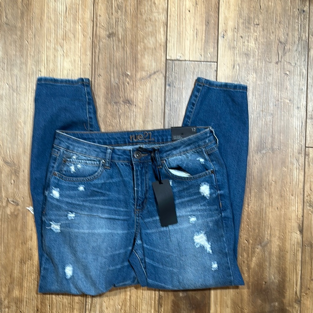 Rue21 Women's Blue Distressed Jeans